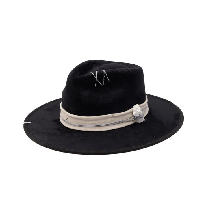 VELVET CLOUD Preto