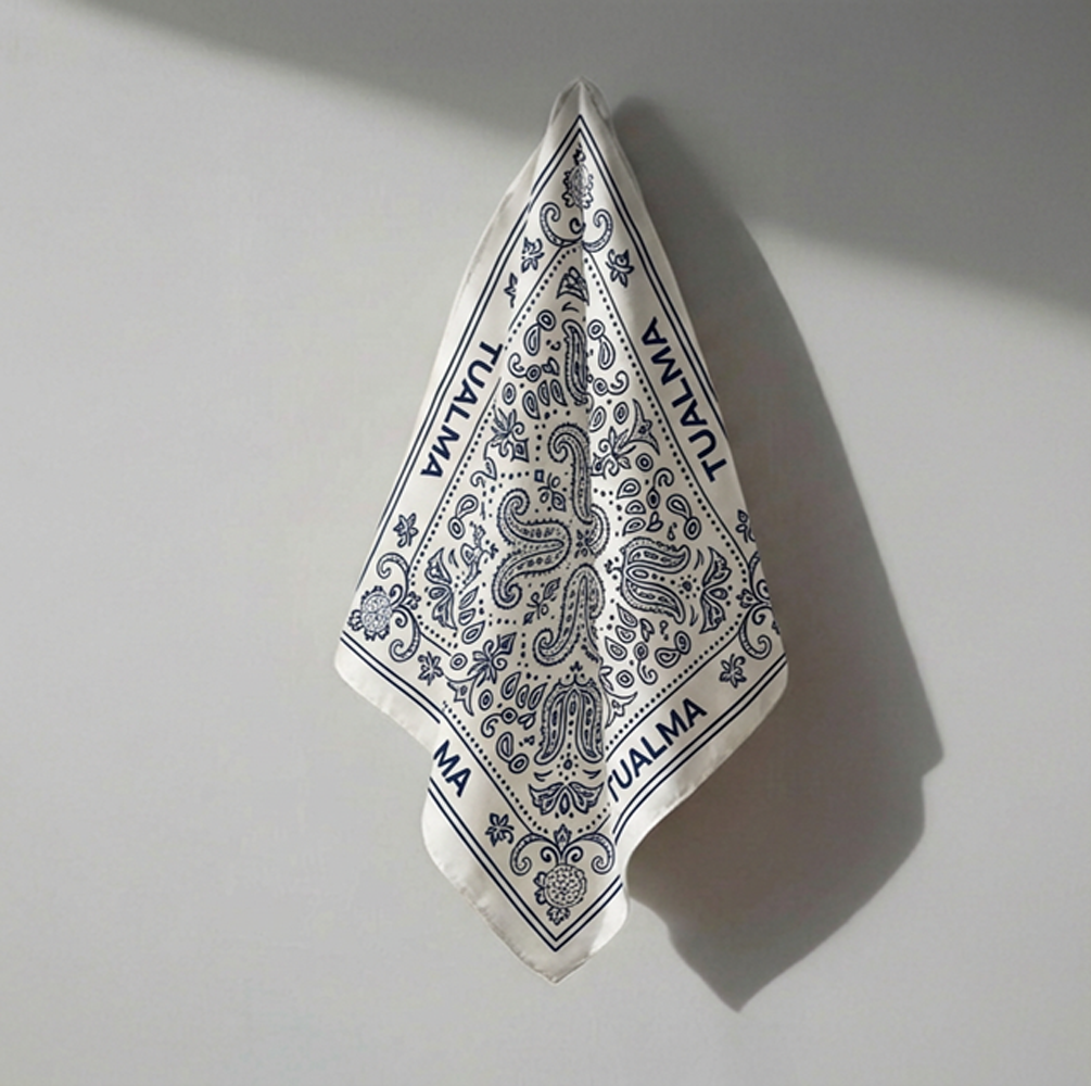 Lenço Estampa Paisley Branco